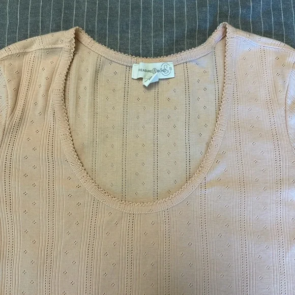 Nordstrom Treasure & Bond Pointelle Stitching Picot Trim Short Sleeve Top - Picture 2 of 5